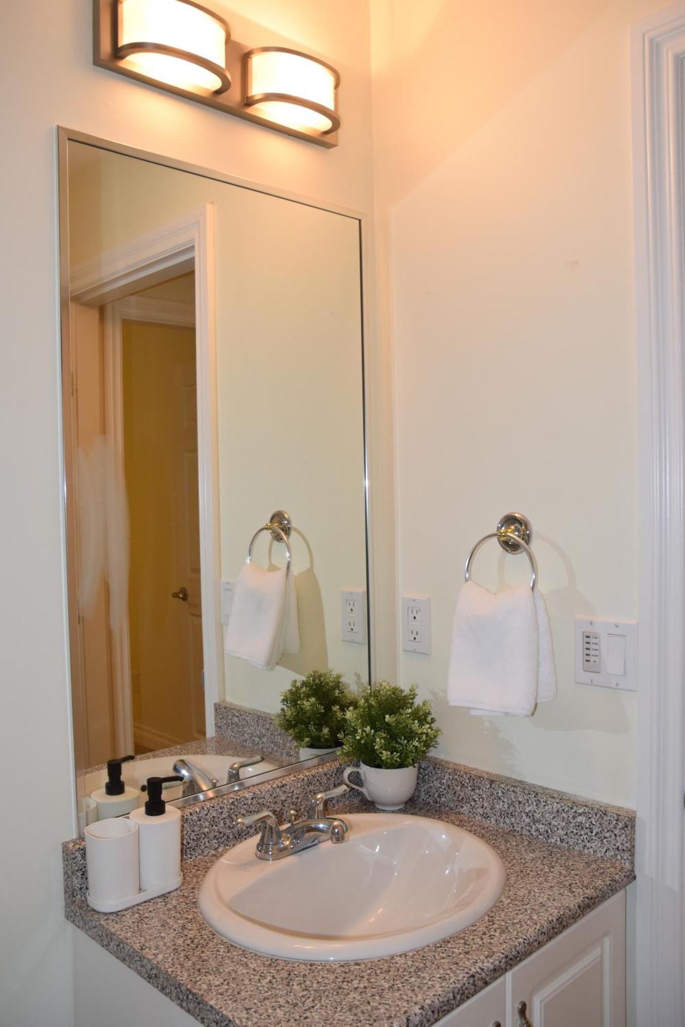 A Private Suite In Port Moody Dış mekan fotoğraf